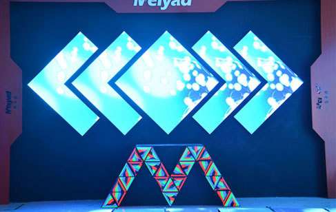 LED三角板显示屏深圳bsports