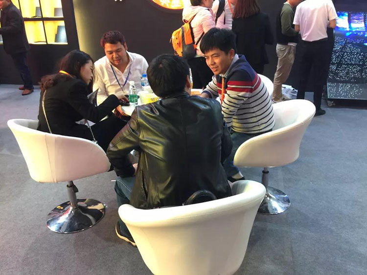 bsports创意LED显示屏持续火爆