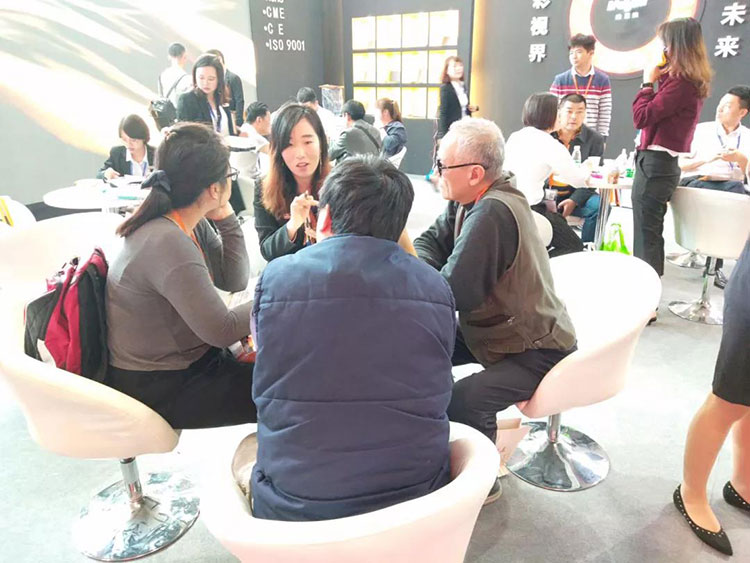 bsports创意LED显示屏持续火爆
