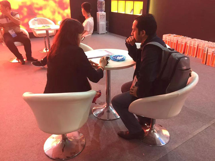 bsports创意LED显示屏持续火爆