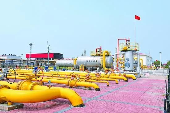 其中四明路道路红线米；宁波大道道路红线）主干路：南山路