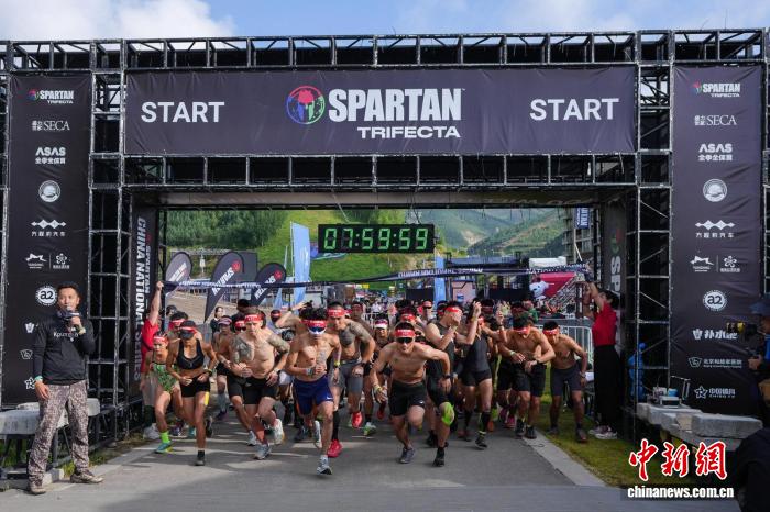 崇礼云顶滑雪公园2025斯巴达勇士赛落幕：儿童组