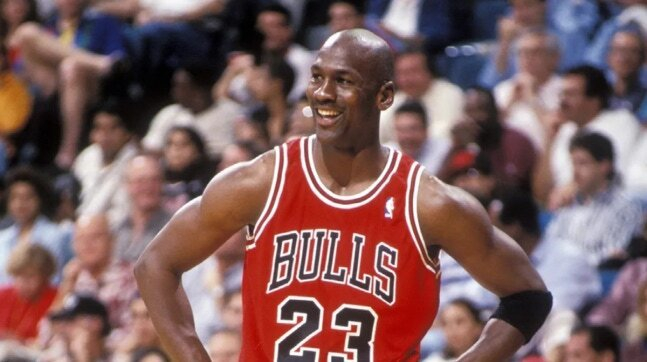 杜兰特力挺乔丹为历史最佳 直指詹姆斯无法超越