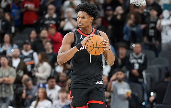 火箭篮板命中率双高仍遭湖人逆转 失误与战术问