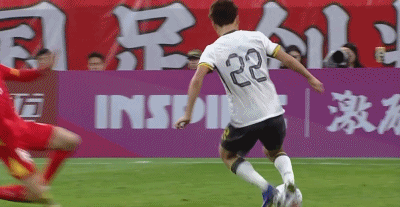 U23国足遭遇伤病危机 毛伟杰被飞铲伤退引战术调