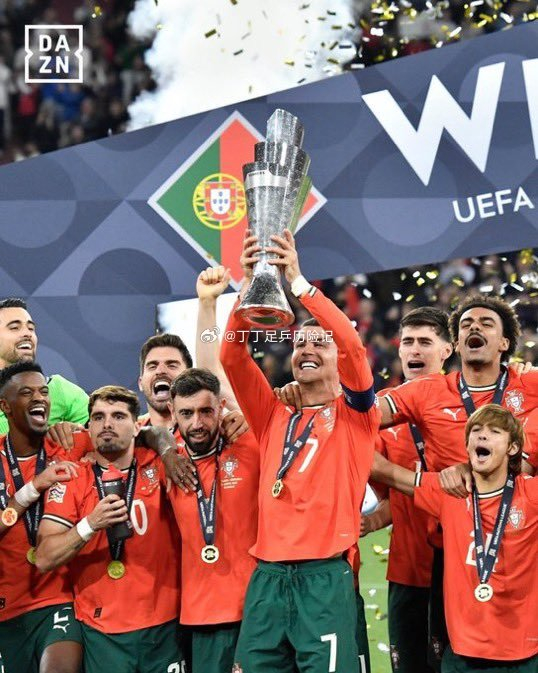 穆里尼奥怒斥葡萄牙无C罗成平庸之师