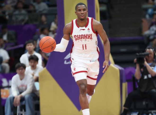 北控末节发力逆转山西终结四连败